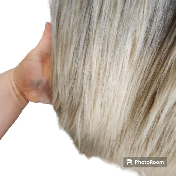 #066. NWT Black and Tan Ombre Faux Fur Vest-Buffalo by David Bitton - Picture 5 of 9